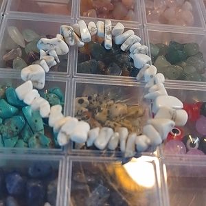 White howlite crystal bracelet!